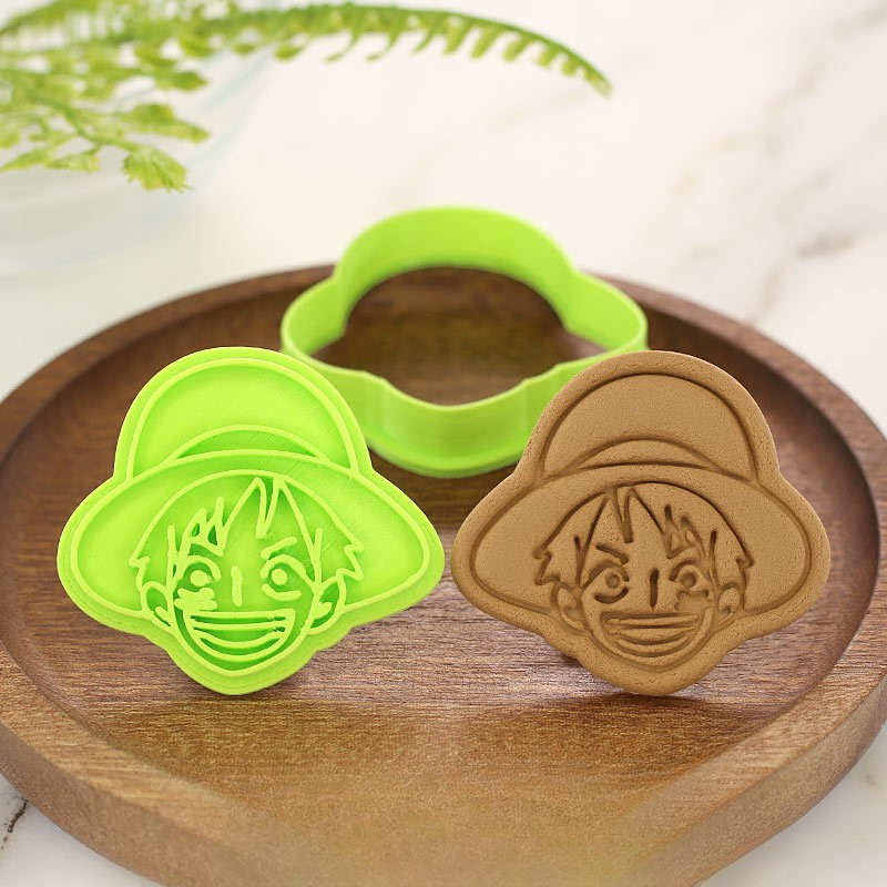 Kitchen Gadgets Baking - แม่พิมพ์ทำขนมวันพีซ ลูฟี่ โซโล ช็อปเปอร์ รูปหัวกะโหลก แม่พิมพ์คุกกี้